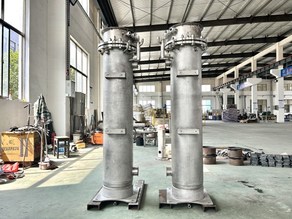 250kw立式管道液体加热器